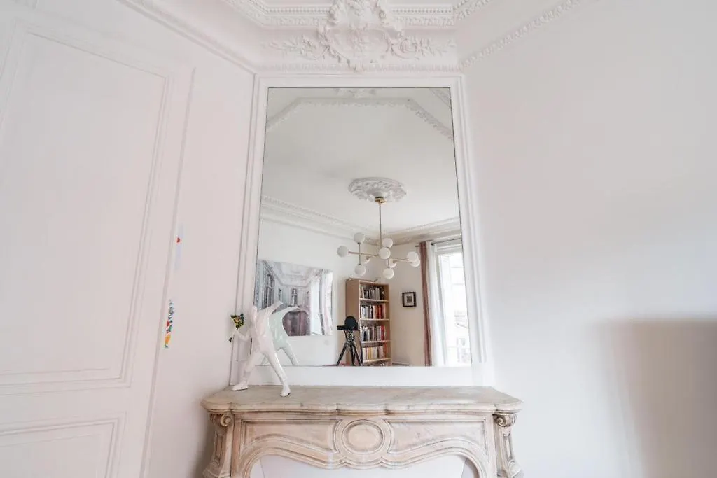 Appartement Familial Parisien 0*, Paris